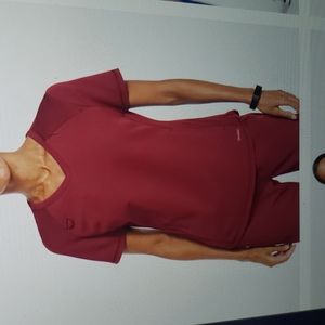 Jaanuu wine color scrub set- XS